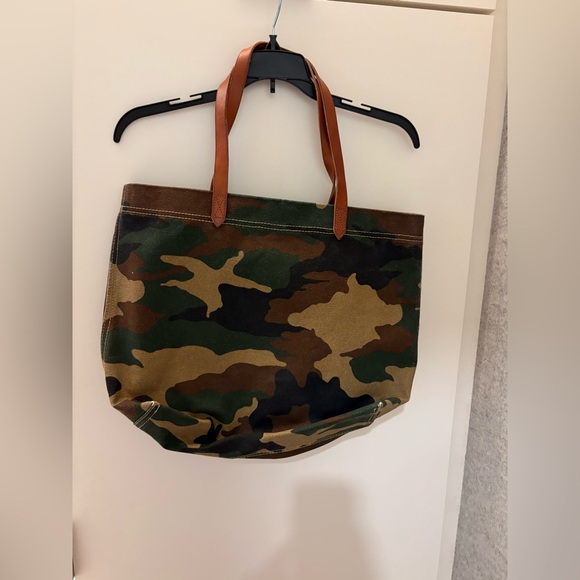 Madewell Medium Transport Tote in Canvas. New with tags. - Picture 1 of 4